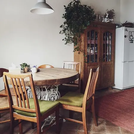 W Starej Szkole - Agroturystyka Pieczarki Esterno foto